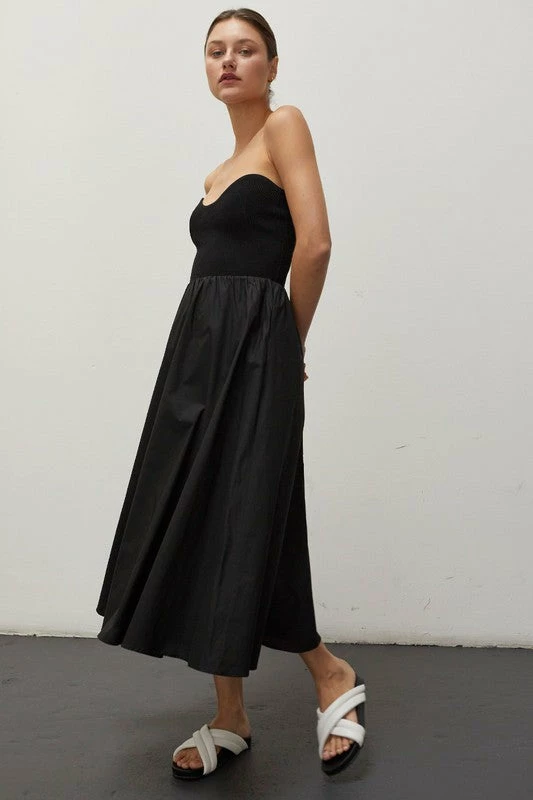 Crescent Olive And Bette's - Christa Knitted Bustier Midi Dress - Black