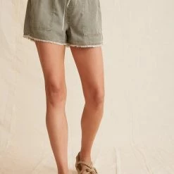 Bella Dahl - Frayed Hem Pocket Short - Soft Army Shorts