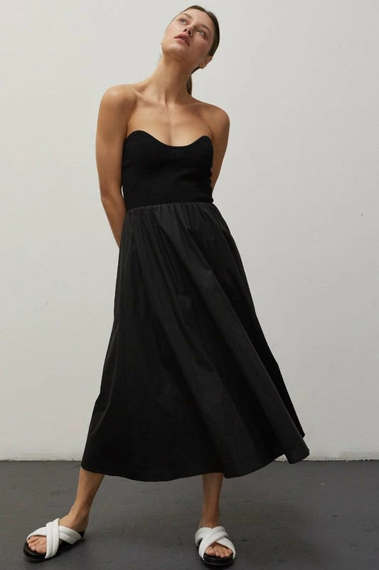 Crescent Olive And Bette's - Christa Knitted Bustier Midi Dress - Black