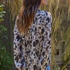 Olive & Bette's Accessories Olive And Bette's - Pintucked Chiffon/Lurex Top - Grey/Black