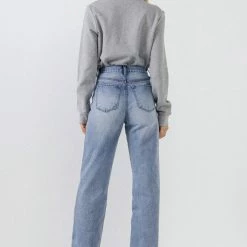 Olive & Bette's Olive And Bette's - Amour Sweatshirt - Heather Grey Accessories