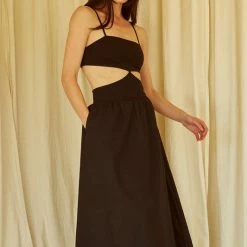 Crescent Olive And Bette's - Morgan Midi Dress - Black Dresses