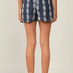 Elan Shorts Olive And Bette's - Janie Short- Navy/White Arrow