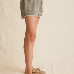 Bella Dahl - Frayed Hem Pocket Short - Soft Army Shorts