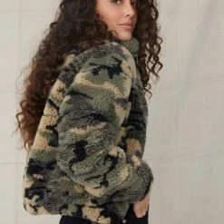 Jackets Bella Dahl - Puffer Jacket - Camo Teddy