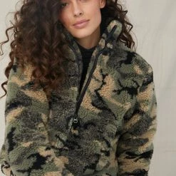 Jackets Bella Dahl - Puffer Jacket - Camo Teddy